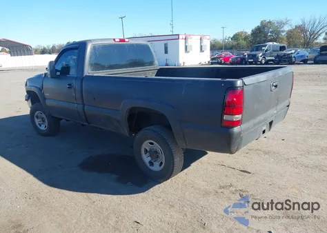 2001 GMC Sierra 2500Hd Sl from USA, damaged, VIN 1GTHC24151E315227
